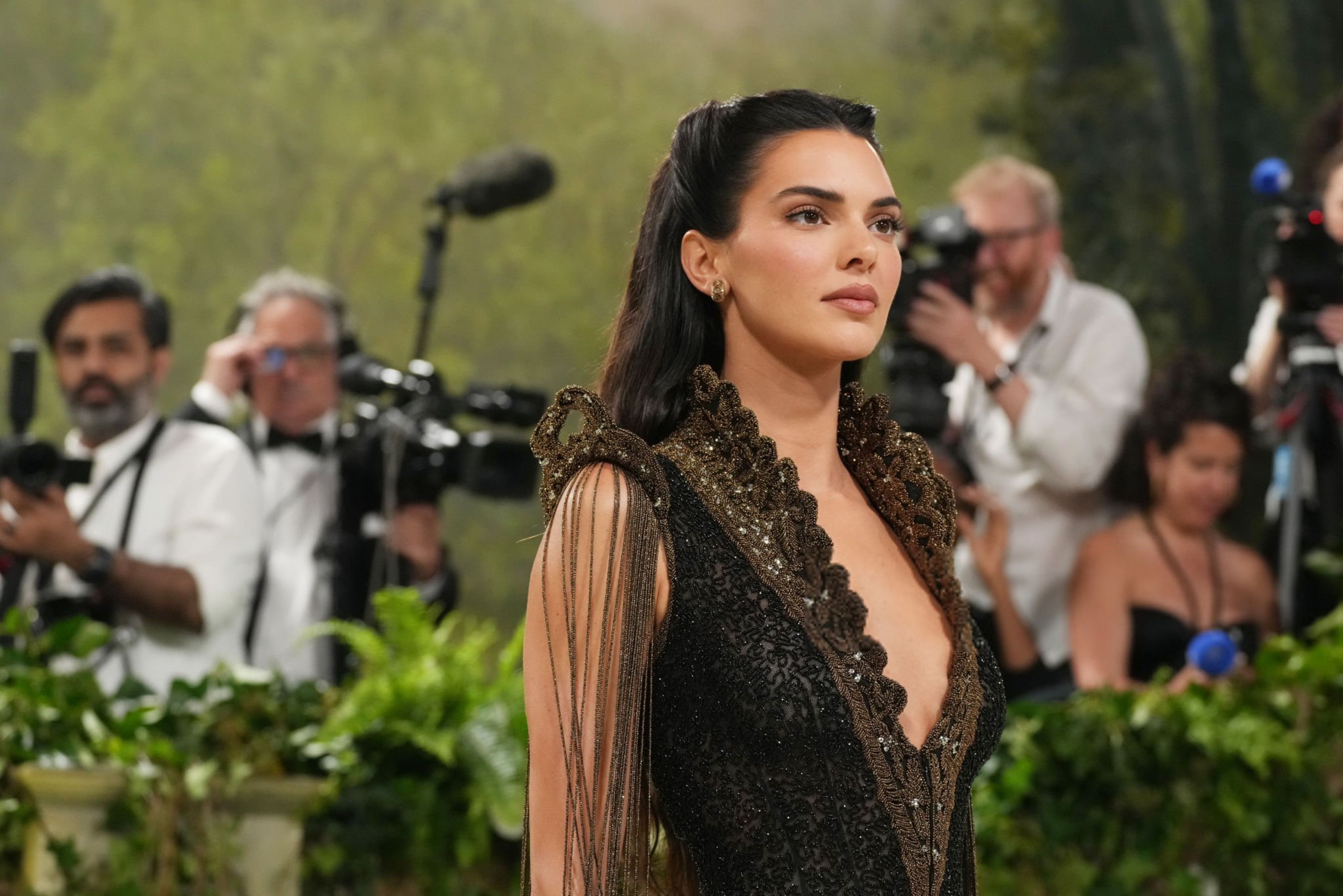 Access_Kardashian_005~1.JPG