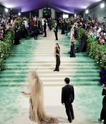 Access_Kardashian_002~1.JPG