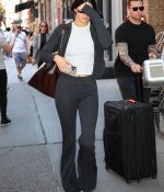 Access_Kardashian_28929.jpeg