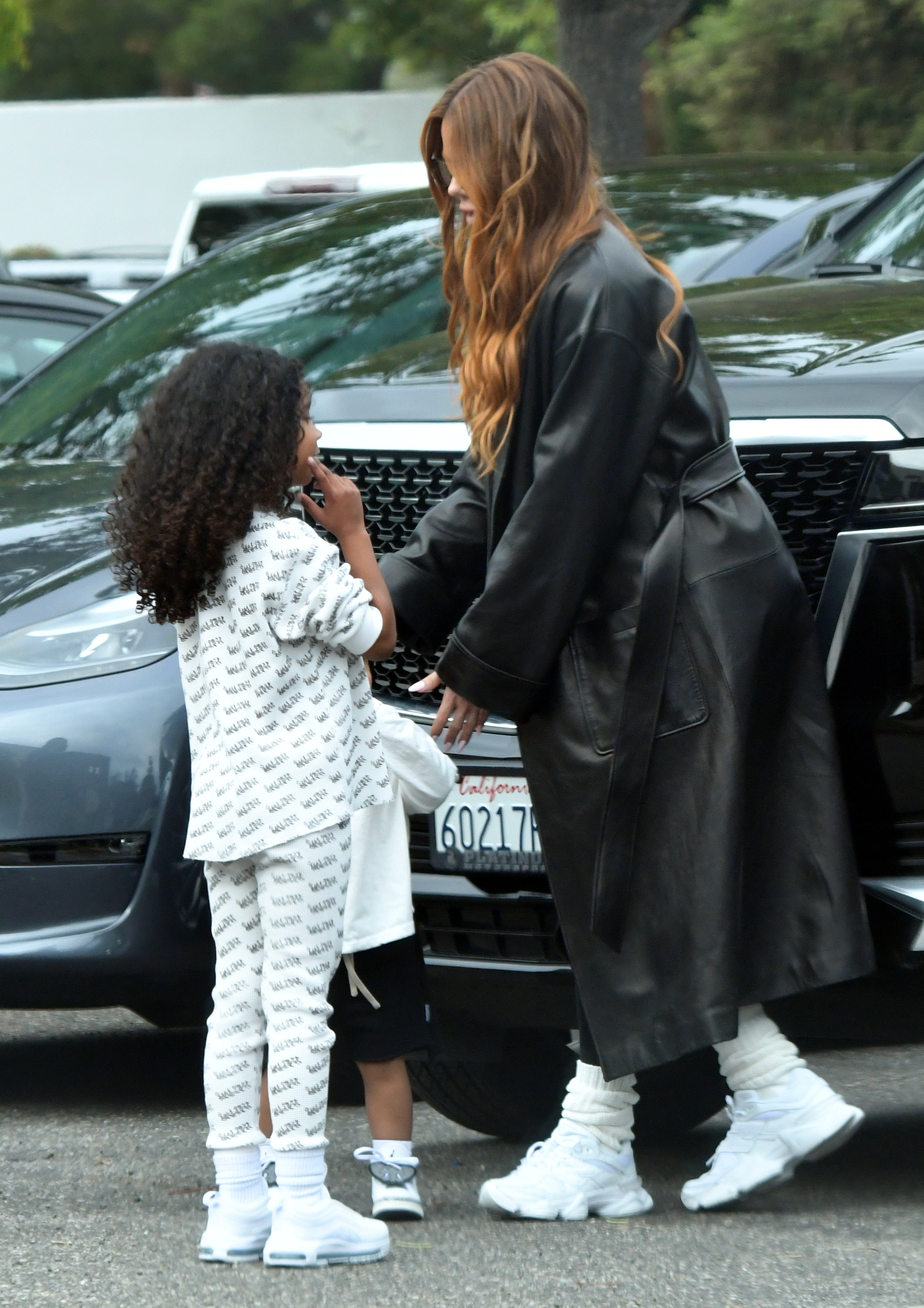 Access_Kardashian_05.jpg