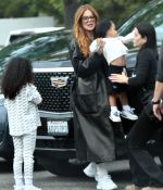 Access_Kardashian_012.jpg