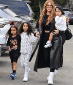 Access_Kardashian_024.jpg
