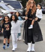 Access_Kardashian_040.jpg