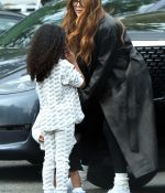 Access_Kardashian_06.jpg