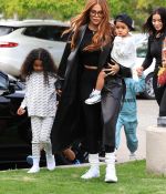 Access_Kardashian_079.jpg