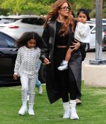 Access_Kardashian_090.jpg