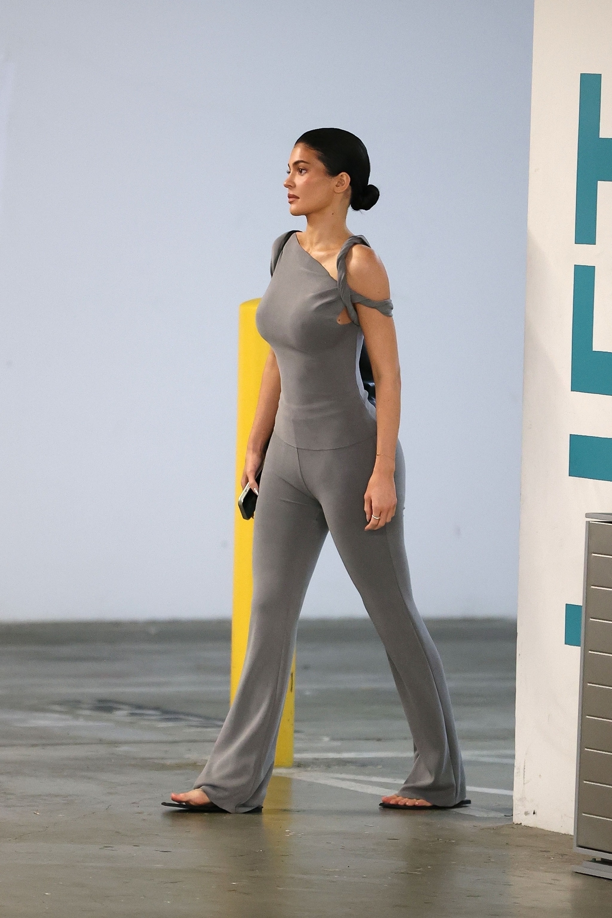 Access_Kardashian_05.jpg