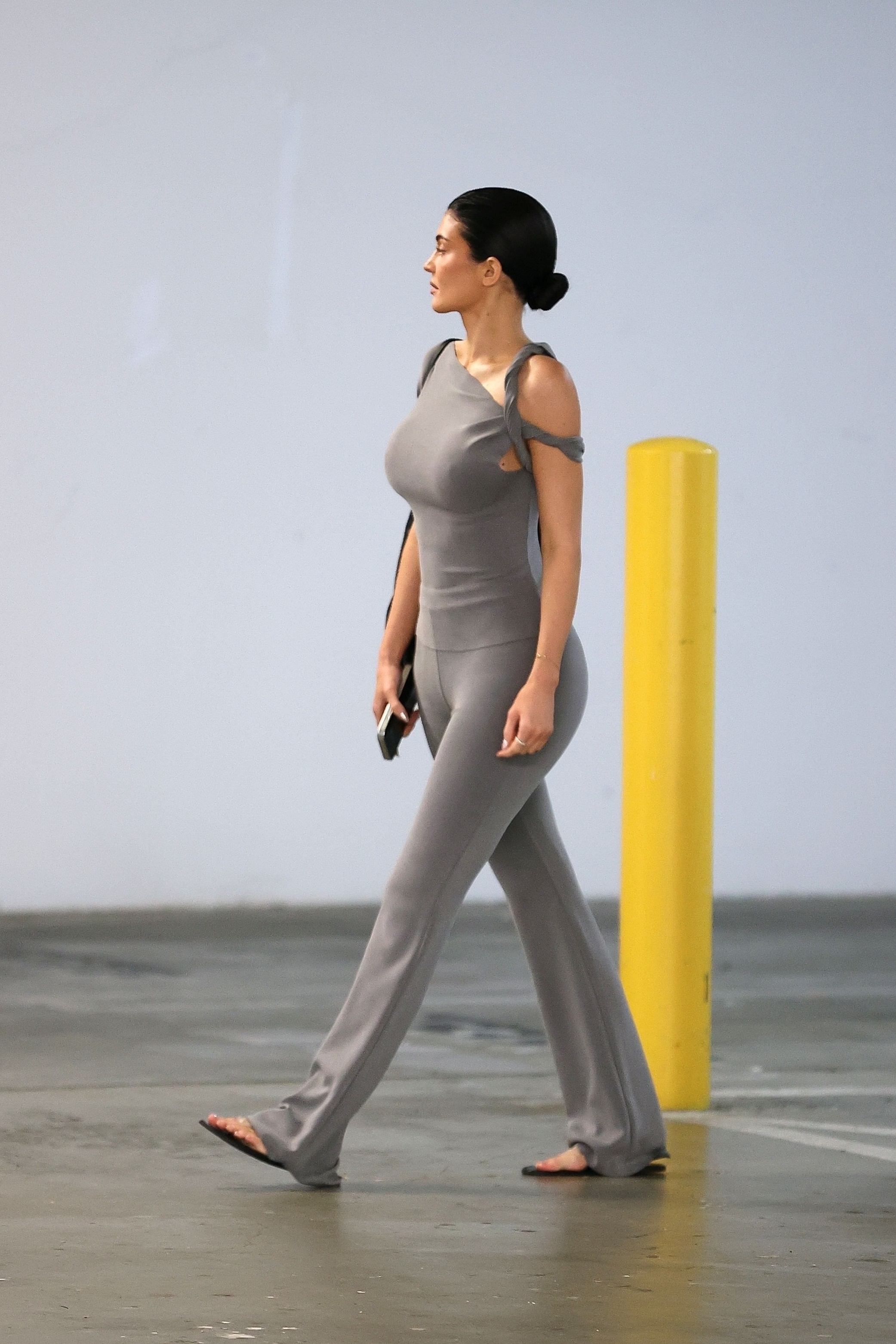 Access_Kardashian_06.jpg
