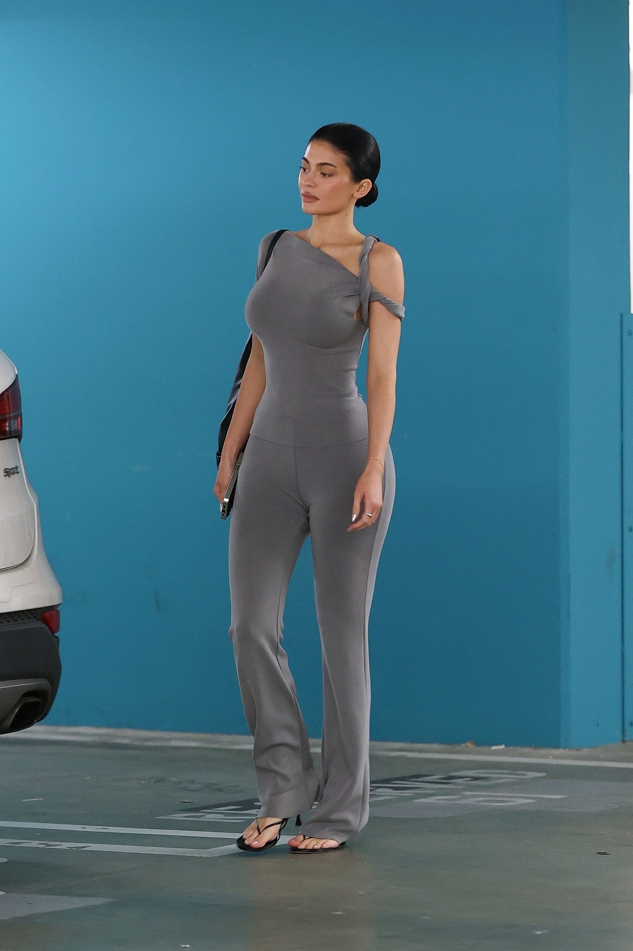 Access_Kardashian_08.jpg