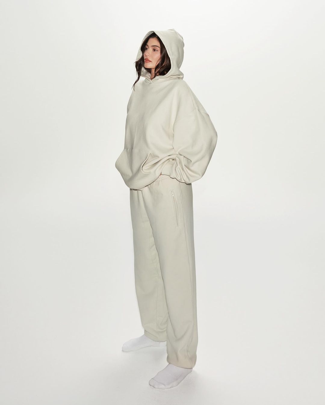 Access_Kardashian_06.jpg