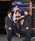 Access_Kardashian_05.jpg
