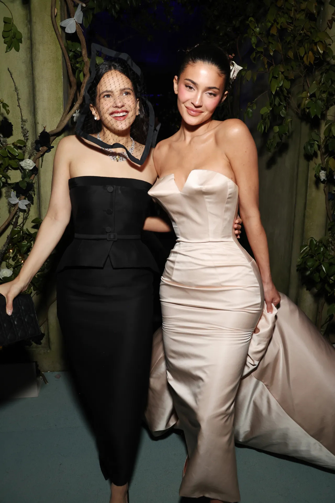 Access_Kardashian_03.jpg