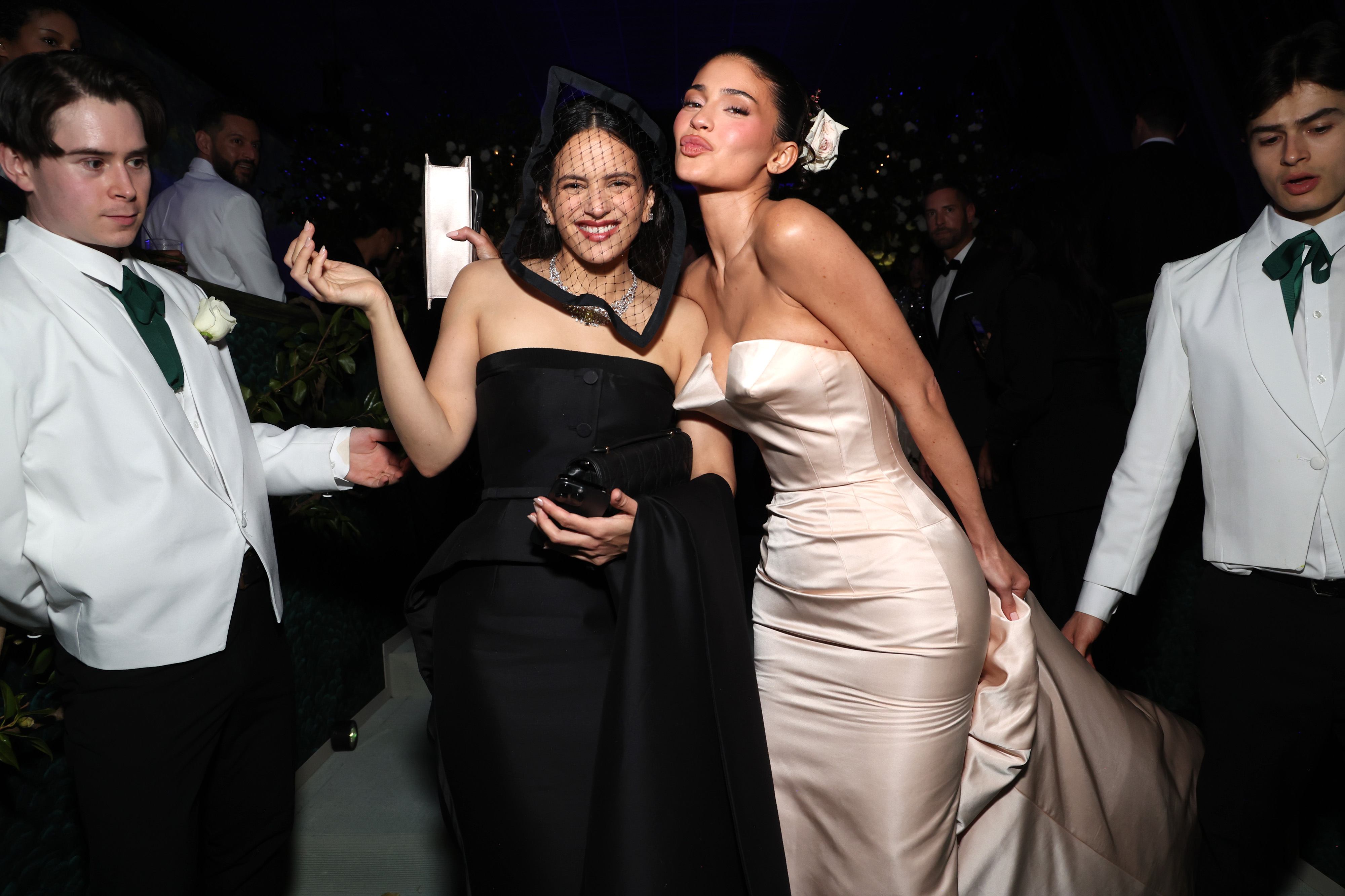 Access_Kardashian_04.jpg