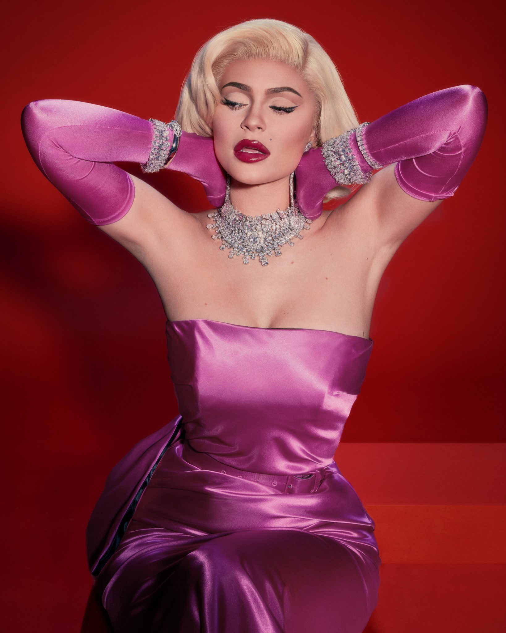 Access_Kardashian_03.jpg