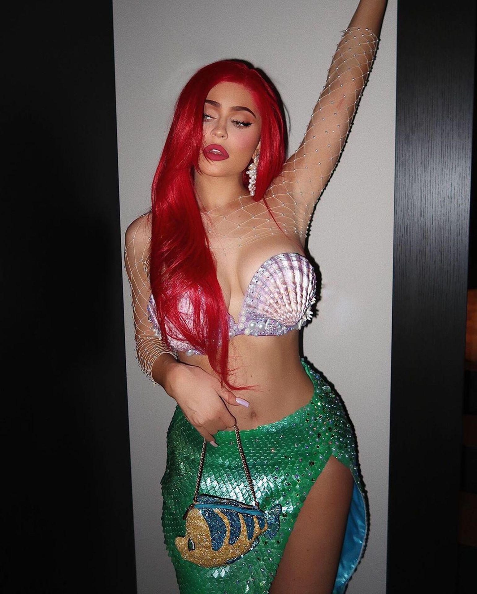 Access_Kardashian_05.jpg