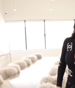 Access_Kardashian_013.png