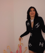 Access_Kardashian_04.png
