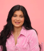 Access_Kardashian_016.png