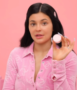 Access_Kardashian_03.png