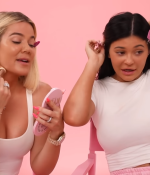 Access_Kardashian_08.png