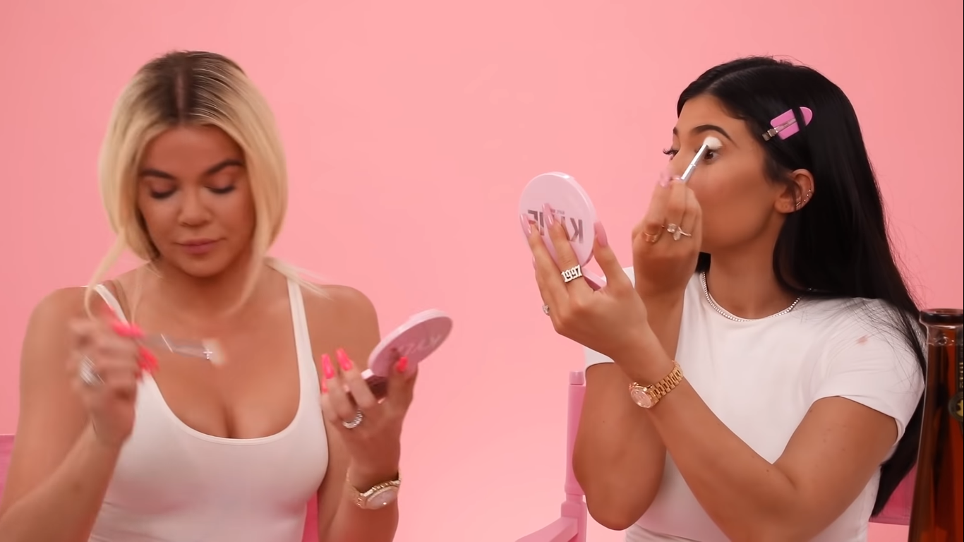 Access_Kardashian_014.png