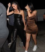 Access_Kardashian_03.jpg