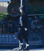Access_Kardashian_02.jpg