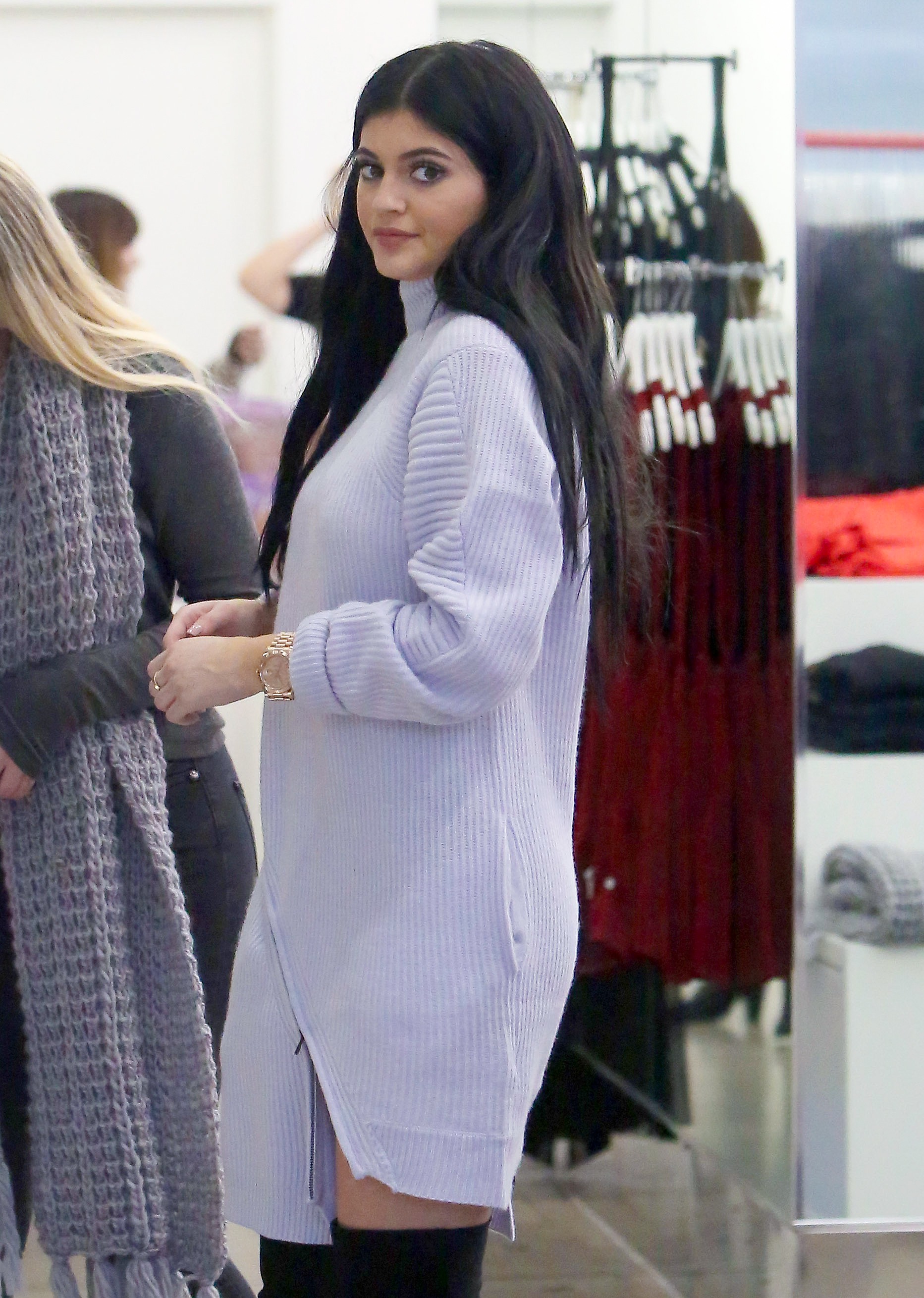 Access_Kardashian_02.jpg