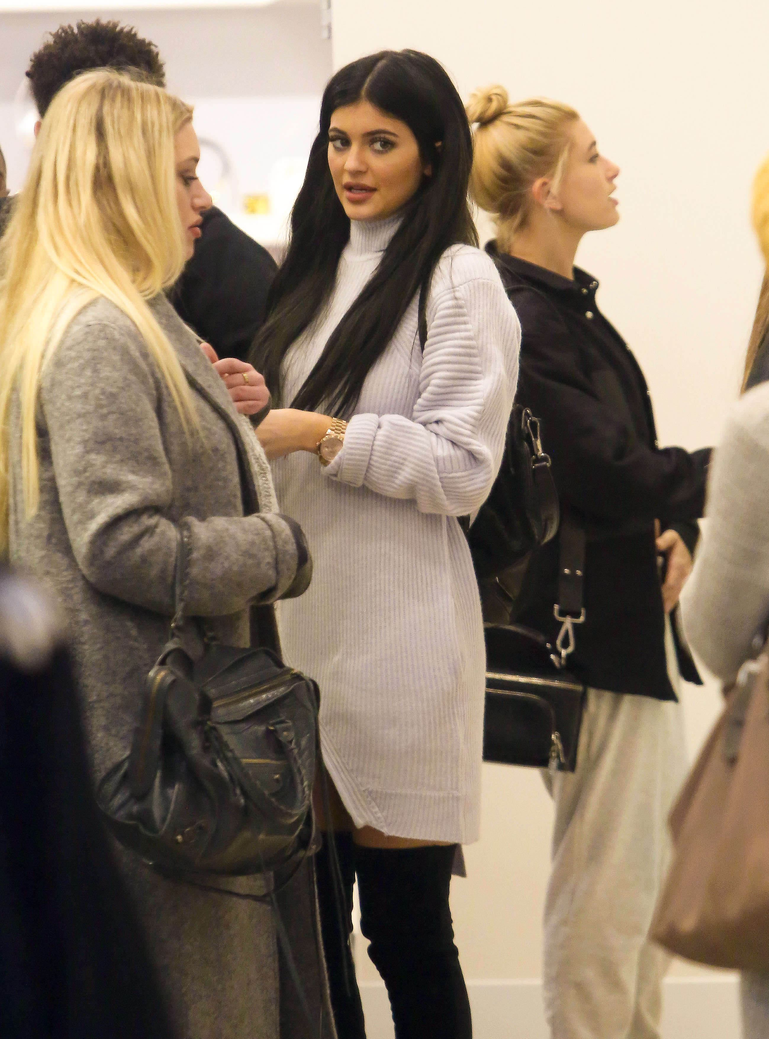 Access_Kardashian_04.jpg