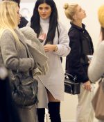 Access_Kardashian_03.jpg