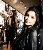 Access_Kardashian_05.jpg
