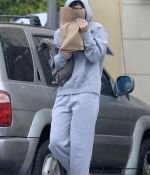 Access_Kardashian_04.jpg