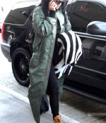 Access_Kardashian_02.jpg