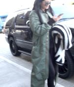 Access_Kardashian_03.jpg