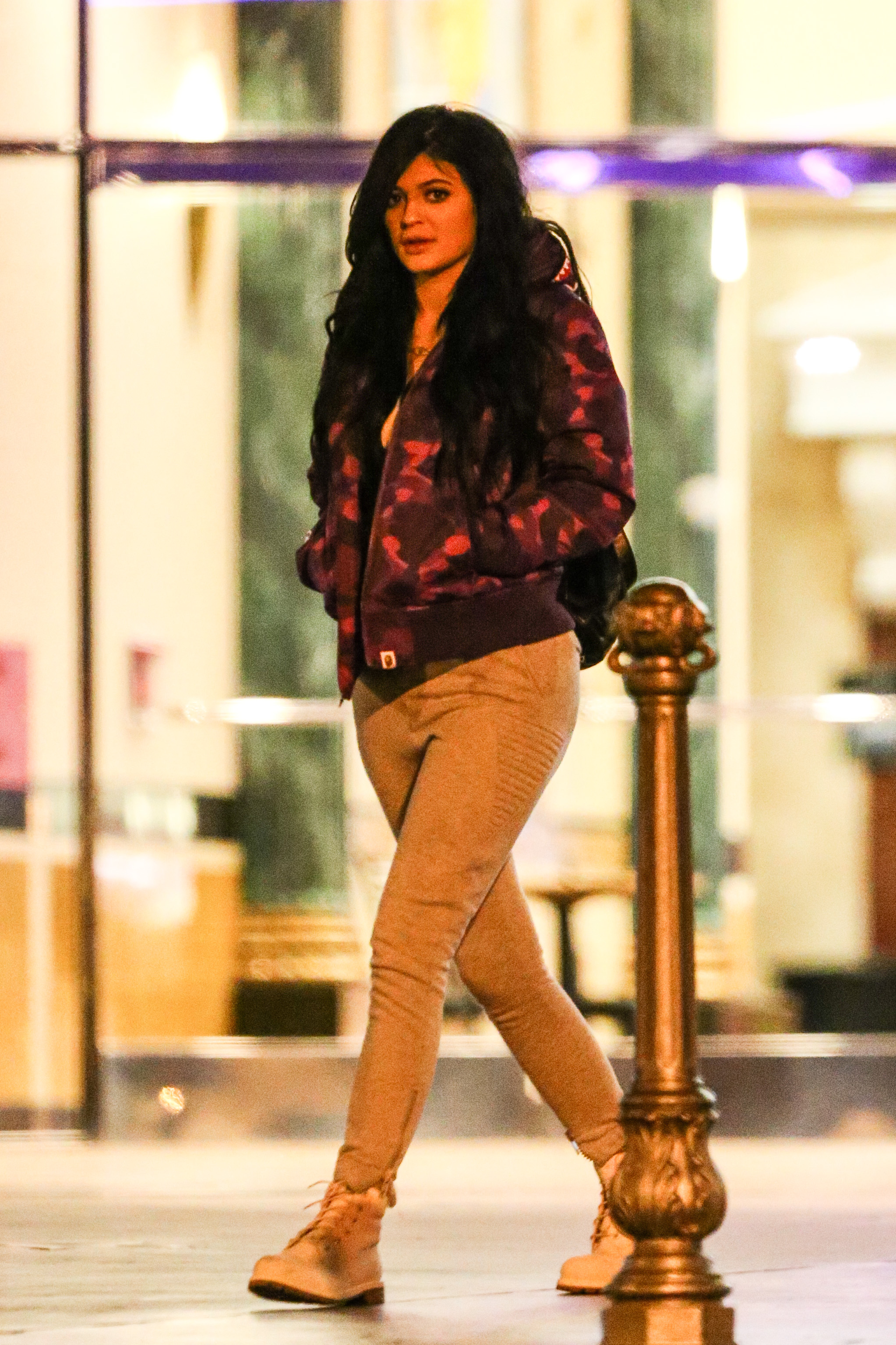 Access_Kardashian_011.jpg