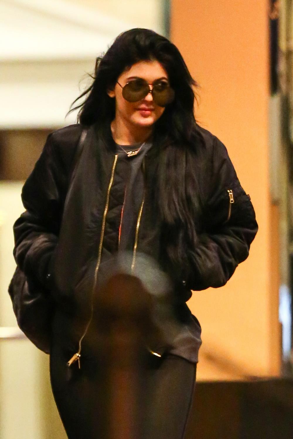 Access_Kardashian_01.jpg