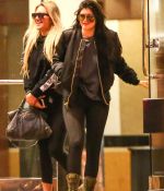 Access_Kardashian_03.jpg