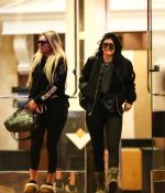Access_Kardashian_05.jpg