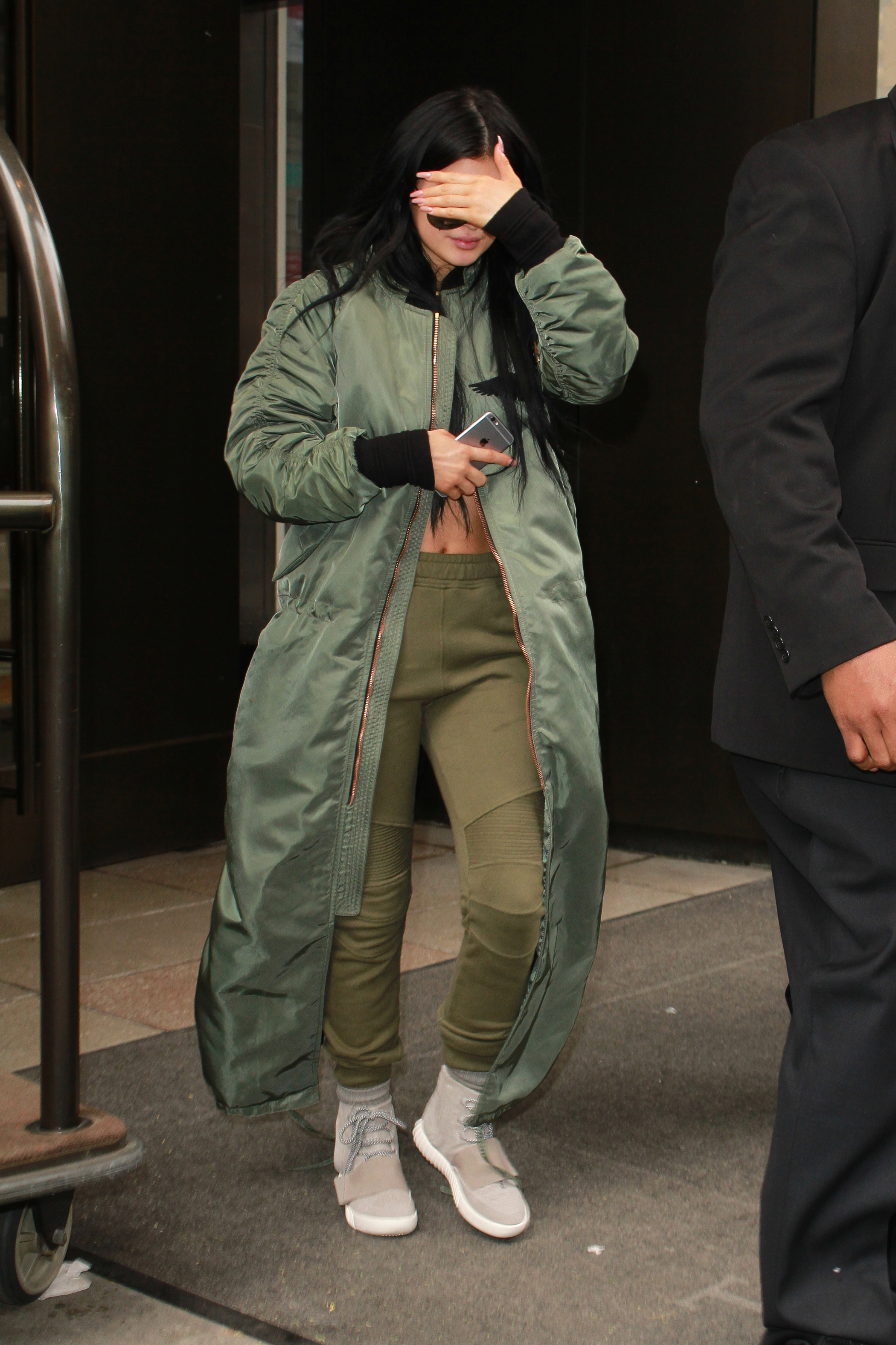 Access_Kardashian_01.jpeg