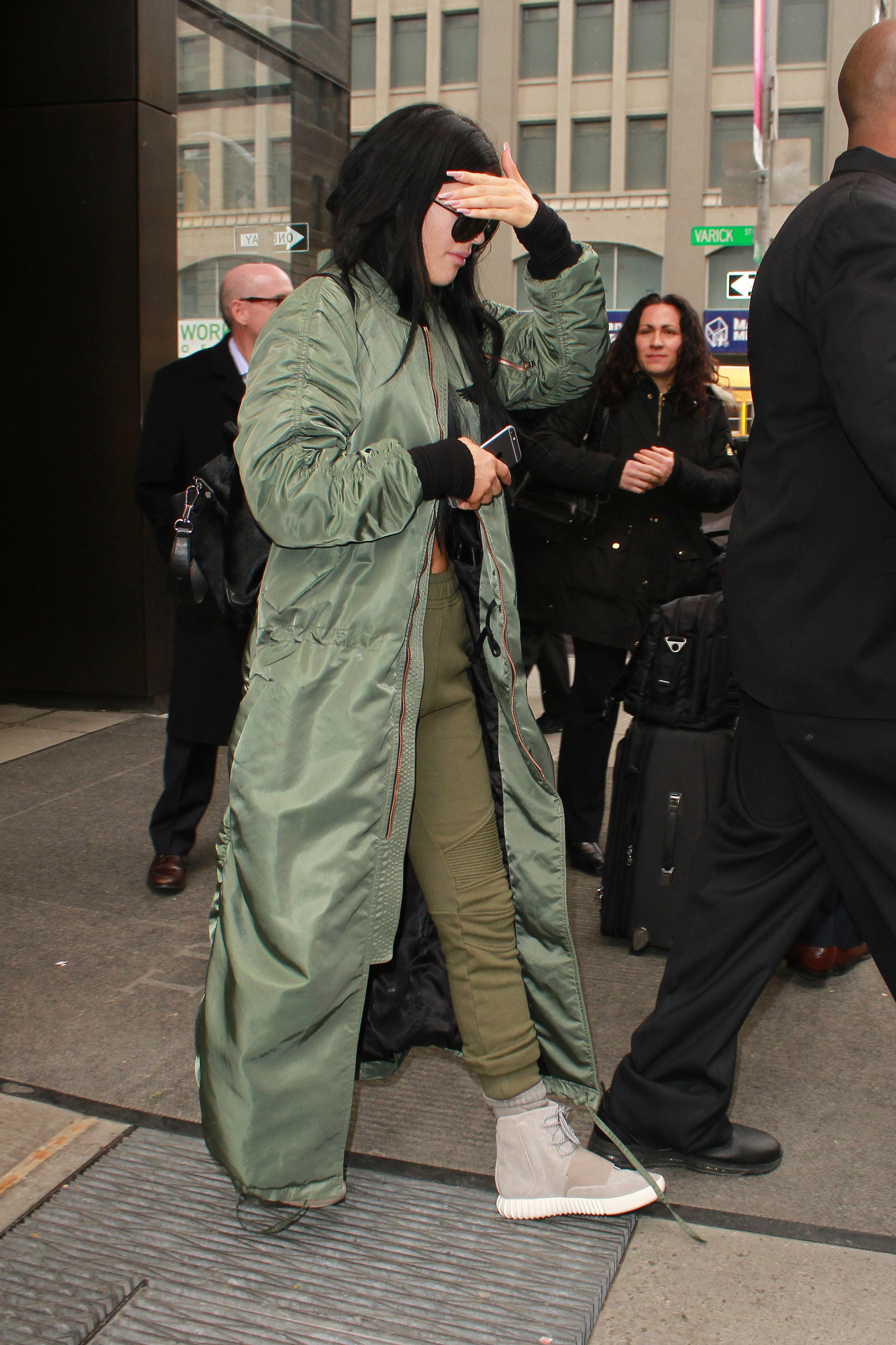 Access_Kardashian_03.jpeg