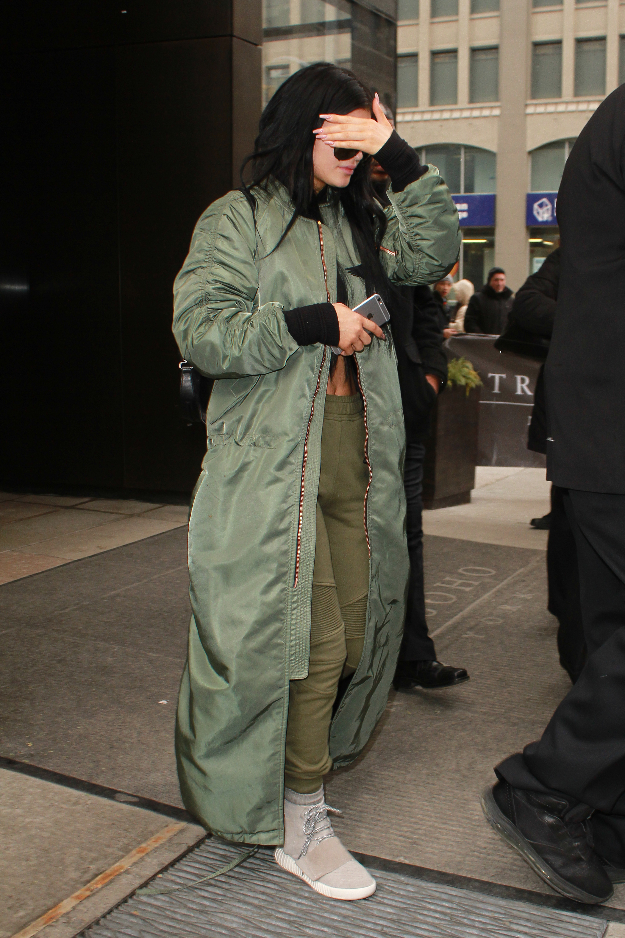 Access_Kardashian_05.jpeg