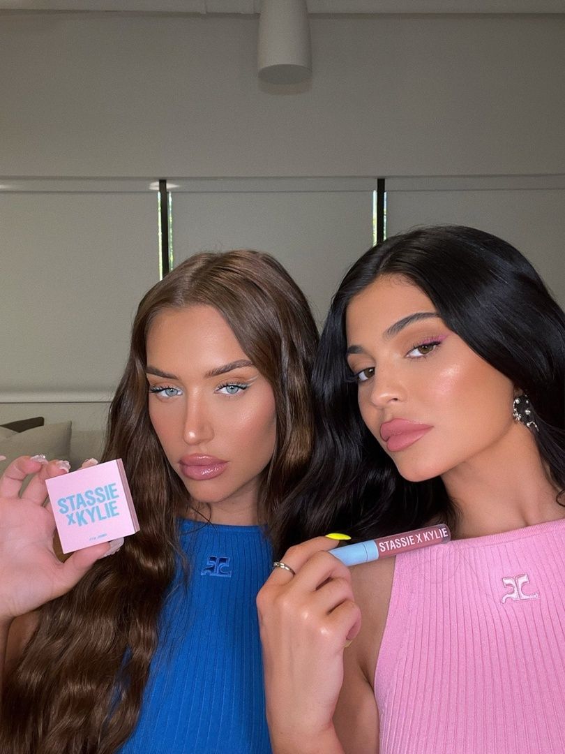 Access_Kardashian_004.jpg