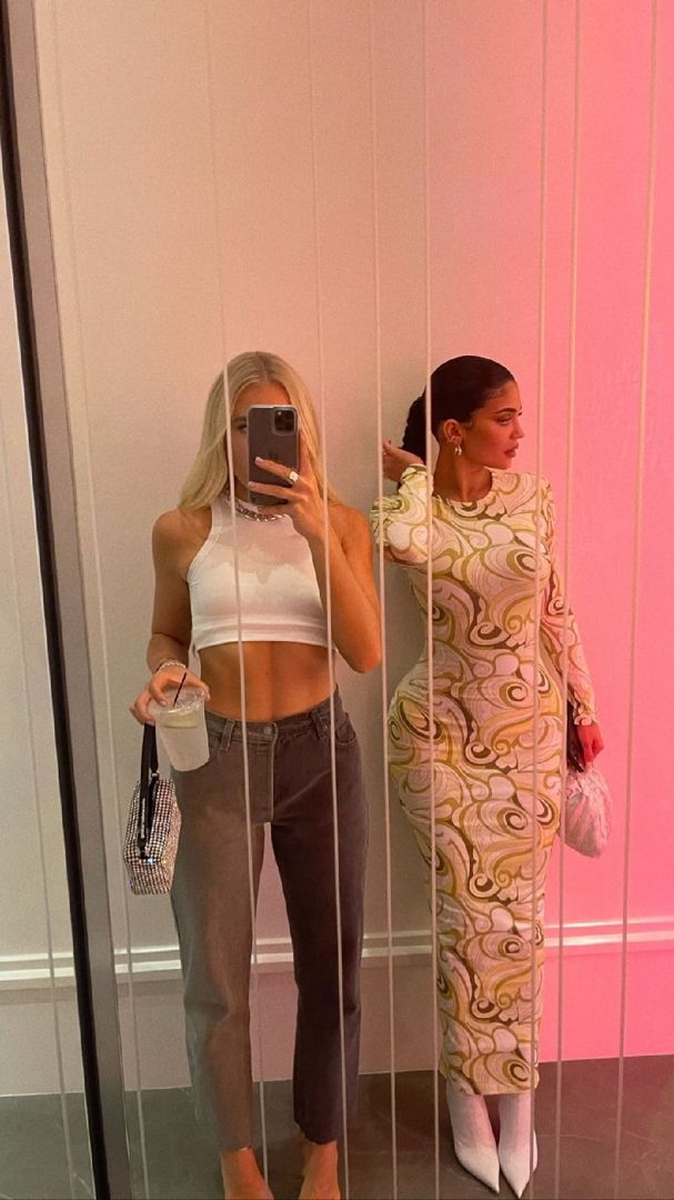 Access_Kardashian_009.jpg