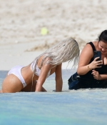 Access_Kardashian014.jpg