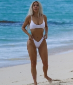 Access_Kardashian043.jpg