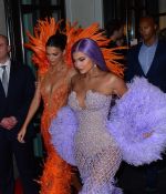 Access_Kardashian_01.jpg