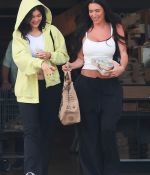 Access_Kardashian_012.jpg