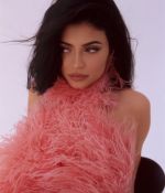Access_Kardashian_05.jpg