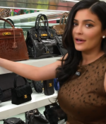 Access_Kardashian_03.png