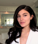 Access_Kardashian_01.png